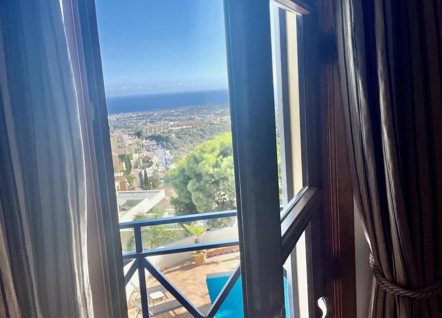 Villa La Maravilla - With Amazing Sea View Benahavis