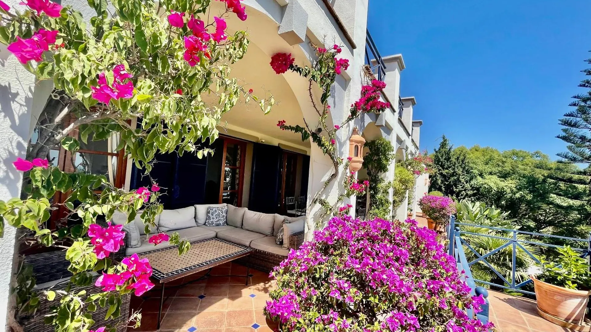 Villa La Maravilla - With Amazing Sea View Benahavis